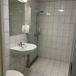 Nyaraló Sentral Og Moderne Med Heis Og Garasje *