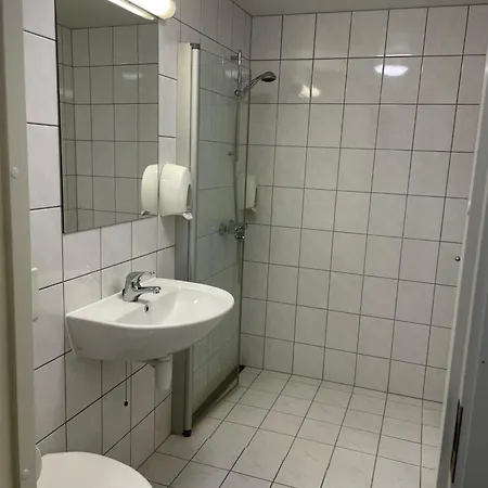 Semesterbostad Sentral Og Moderne Med Heis Og Garasje *