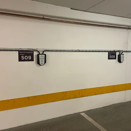 Sentral Og Moderne Med Heis Og Garasje בית נופש *